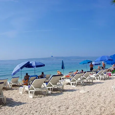 Putnik アパートホテル