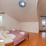 Lägenhetshotell Putnik Baška Voda