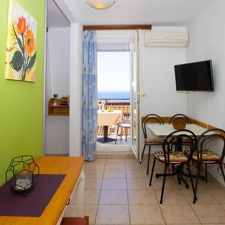 Aparthotel Putnik 3*