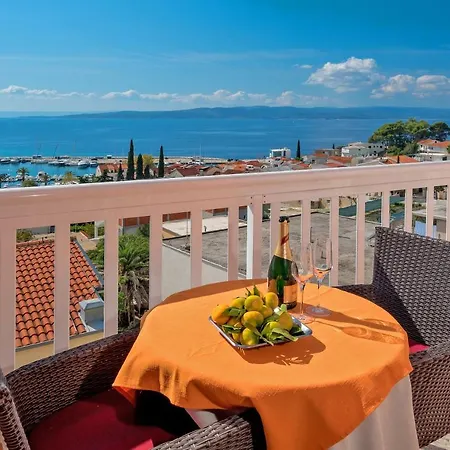 Putnik Apartahotel Baška Voda