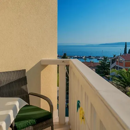 Putnik 3* Baška Voda