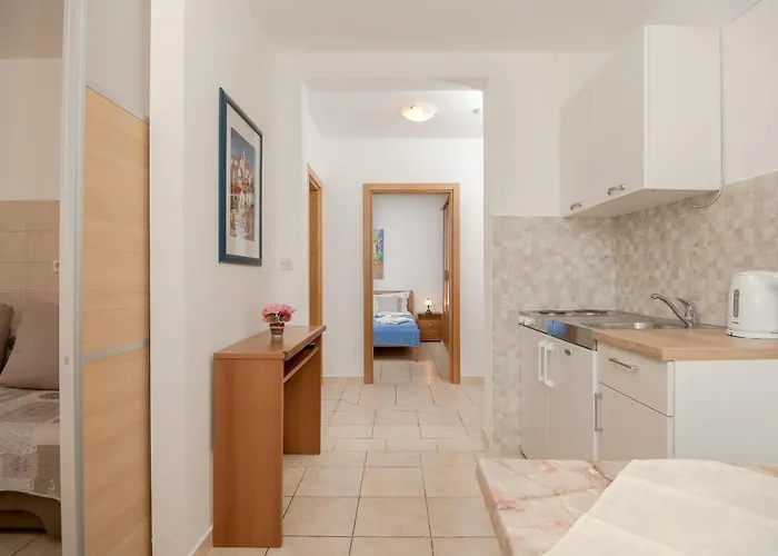 Putnik Apart Otel Baška Voda
